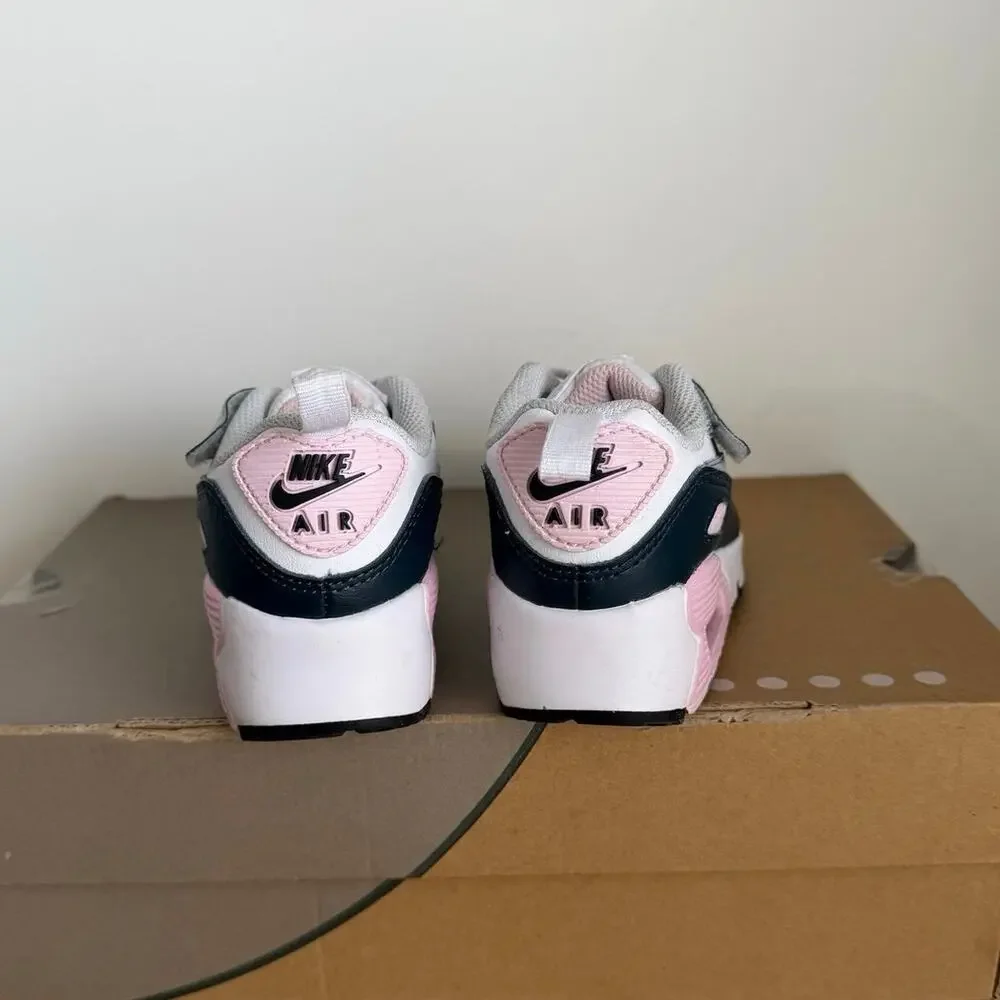 Nike Air Max 90 Easyon ‘White/Pink Toddler Sneakers- SZ 10 C